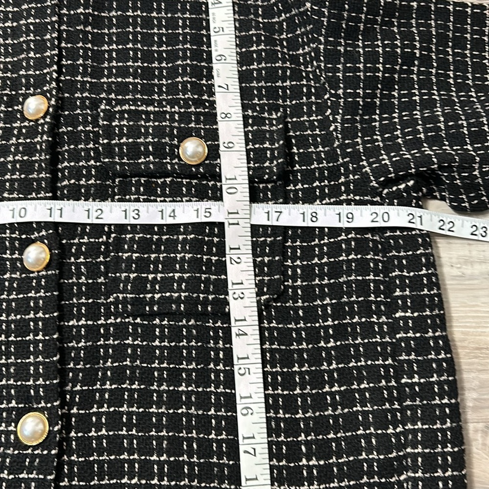 Nwt Ebossy Shacket - image 8